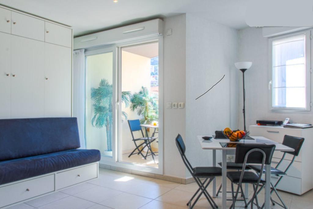 Villa Tobias Nizza Szoba fotó